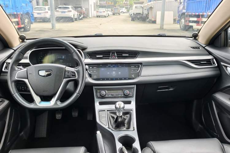 Used Geely Auto Emgrand 2018 1.5L Manual Upward Connect Edition Interior 3