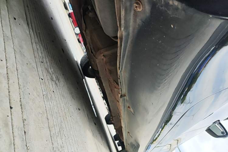 Used Geely Auto Emgrand 2018 1.5L Manual Upward Connect Edition Right Side Sill