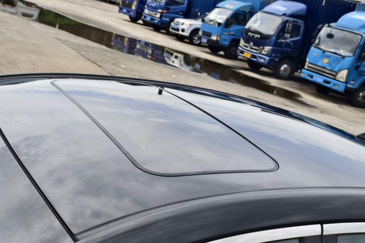 Used Geely Auto Emgrand 2018 1.5L Manual Upward Connect Edition Roof