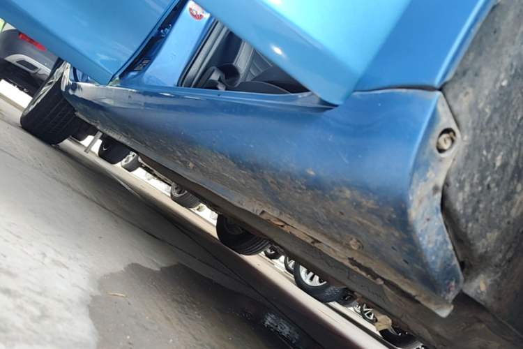 Used Geely Auto Emgrand 2018 1.5L Manual Upward Connect Edition Right Side Sill