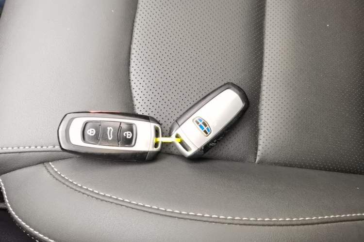 Used Geely Auto Emgrand 2018 1.5L CVT Upward Connect Edition Vehicle Key