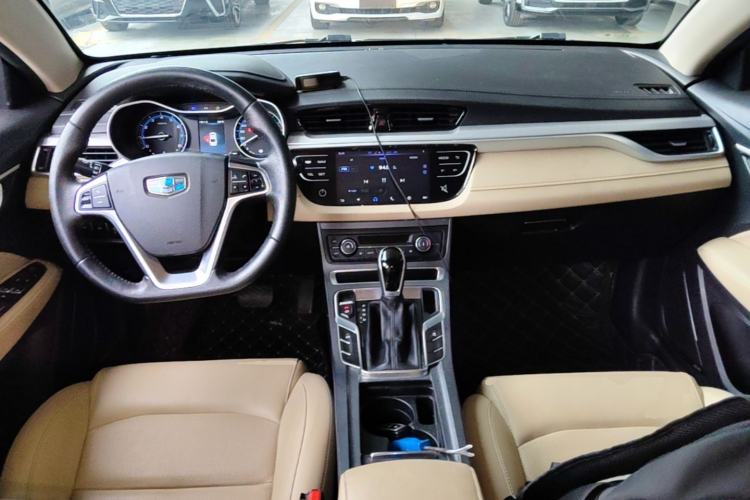 Used Geely Auto Emgrand 2018 1.5L CVT Luxury Model Center Console