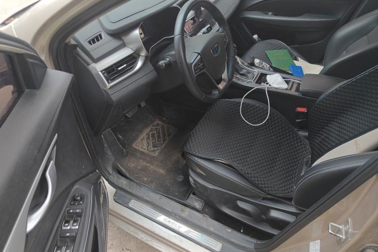 Used Geely Auto Emgrand 2018 1.5L CVT Upward Connect Edition Driver Seat