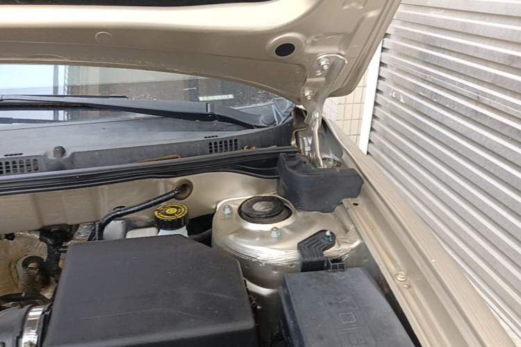 Used Geely Auto Emgrand 2018 1.5L Manual Upward Connect Edition Engine Bay Left