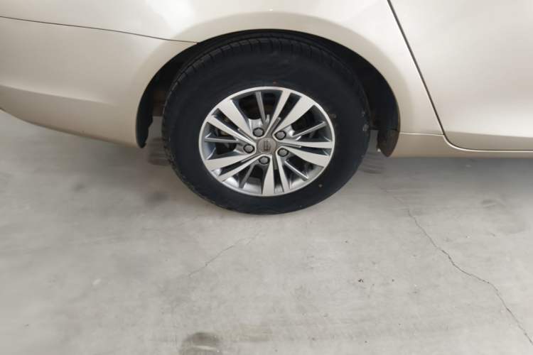 Used Geely Auto Emgrand 2018 1.5L Manual Luxury Model Exterior 5