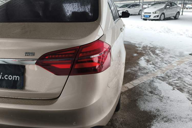 Used Geely Auto Emgrand 2018 1.5L Manual Luxury Model Exterior 6
