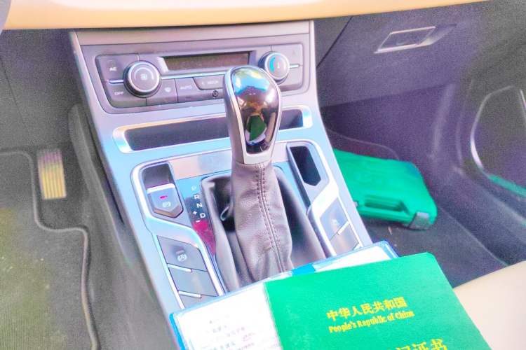 Used Geely Auto Emgrand 2018 1.5L CVT Luxury Model Gear Lever