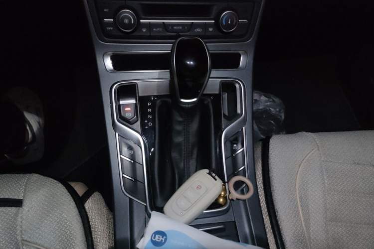 Used Geely Auto Emgrand 2018 1.5L CVT Luxury Model Gear Lever