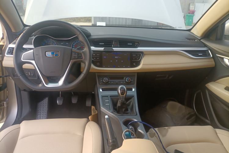 Used Geely Auto Emgrand 2018 1.5L Manual Luxury Model Interior 2