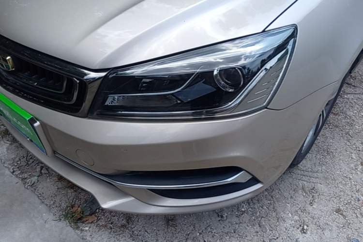 Used Geely Auto Emgrand 2018 1.5L CVT Upward Connect Edition Left Front Headlight