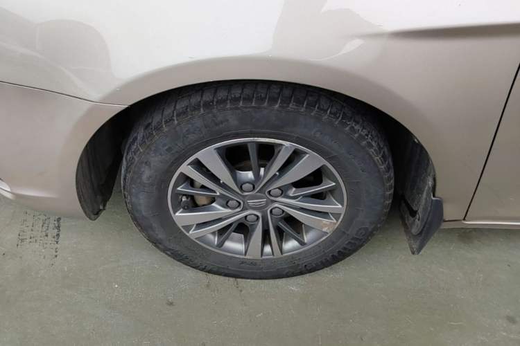Used Geely Auto Emgrand 2018 1.5L CVT Luxury Model Left Front Wheel Hub