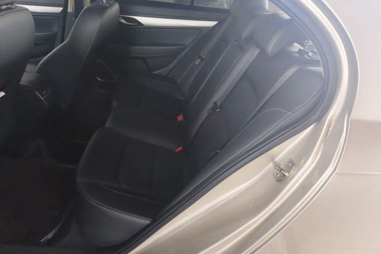 Used Geely Auto Emgrand 2018 1.5L CVT Upward Connect Edition Left Rear Seat