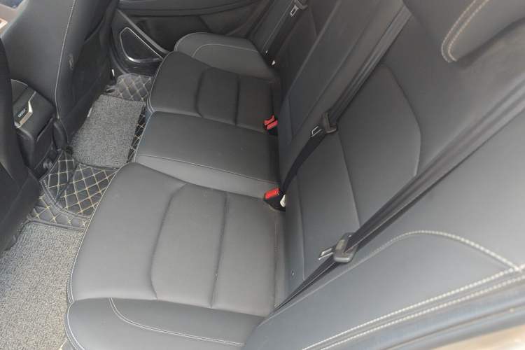 Used Geely Auto Emgrand 2018 1.5L CVT Upward Connect Edition Left Rear Seat
