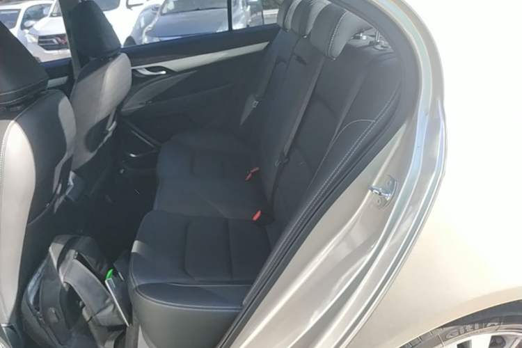 Used Geely Auto Emgrand 2018 1.5L CVT Upward Connect Edition Left Rear Seat