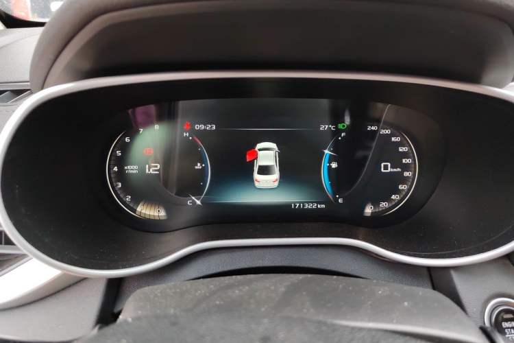 Used Geely Auto Emgrand 2018 1.5L Manual Upward Connect Edition Odometer Close Up