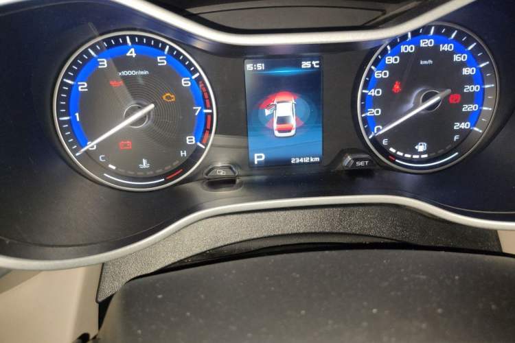 Used Geely Auto Emgrand 2018 1.5L CVT Luxury Model Odometer Close Up