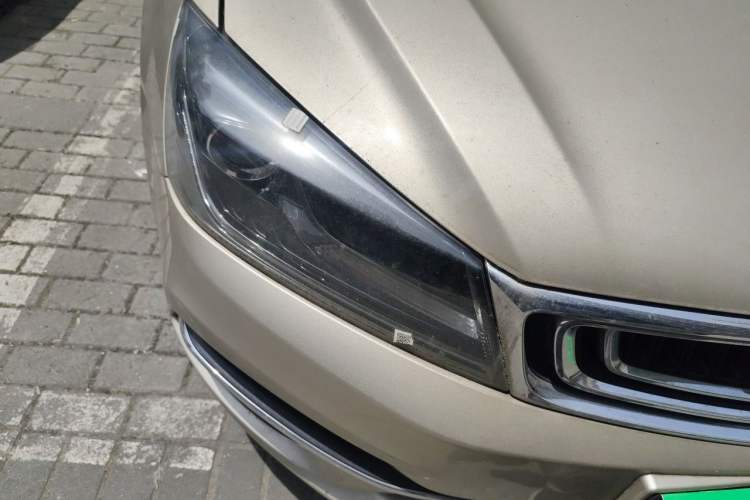 Used Geely Auto Emgrand 2018 1.5L CVT Upward Connect Edition Right Front Headlight