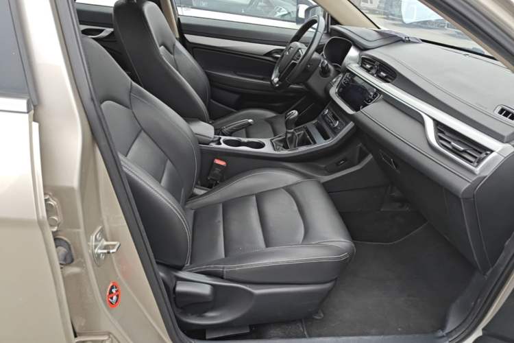 Used Geely Auto Emgrand 2018 1.5L Manual Upward Connect Edition Right Front Seat