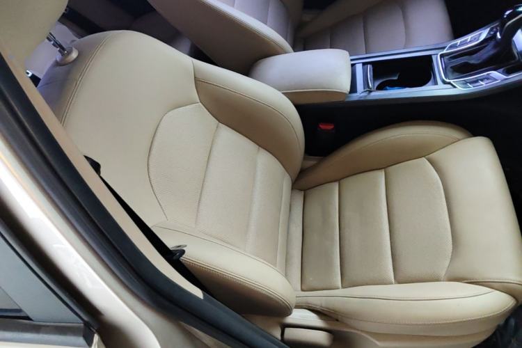 Used Geely Auto Emgrand 2018 1.5L CVT Luxury Model Right Front Seat