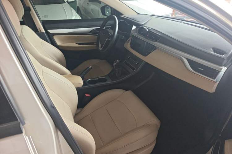 Used Geely Auto Emgrand 2018 1.5L Manual Luxury Model Right Front Seat