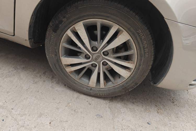 Used Geely Auto Emgrand 2018 1.5L CVT Upward Connect Edition Right Front Wheel Hub