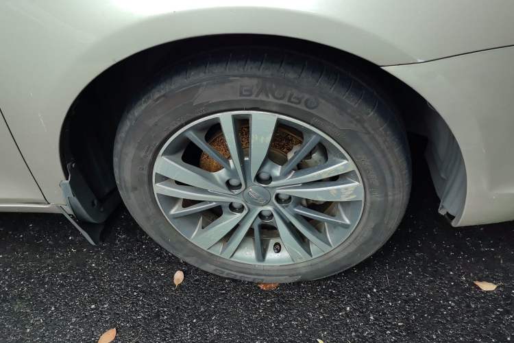 Used Geely Auto Emgrand 2018 1.5L CVT Upward Connect Edition Right Front Wheel Hub