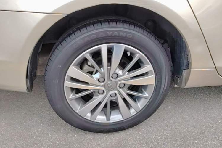 Used Geely Auto Emgrand 2018 1.5L CVT Upward Connect Edition Right Rear Wheel Hub