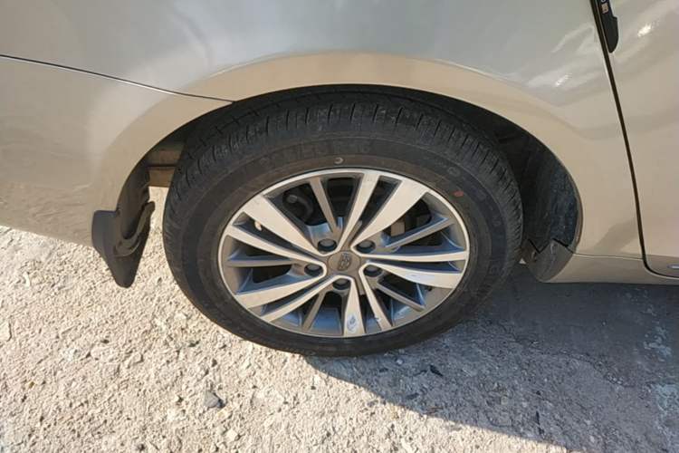 Used Geely Auto Emgrand 2018 1.5L CVT Upward Connect Edition Right Rear Wheel Hub