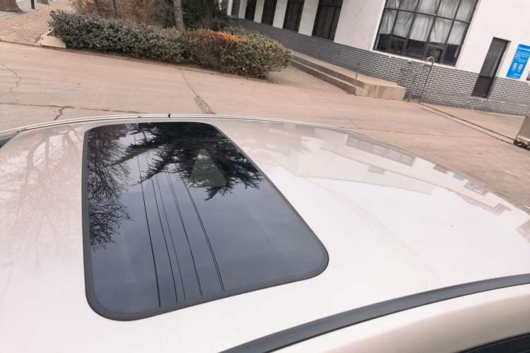 Used Geely Auto Emgrand 2018 1.5L Manual Upward Connect Edition Roof