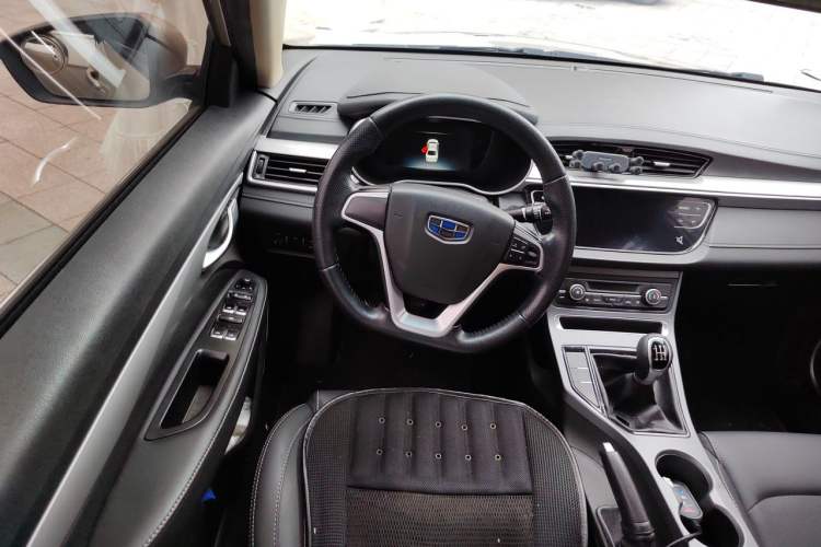 Used Geely Auto Emgrand 2018 1.5L Manual Upward Connect Edition Steering Wheel