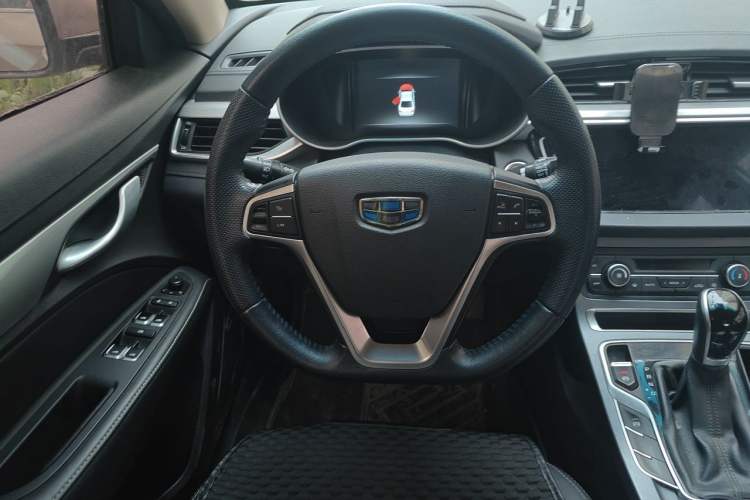Used Geely Auto Emgrand 2018 1.5L CVT Upward Connect Edition Steering Wheel