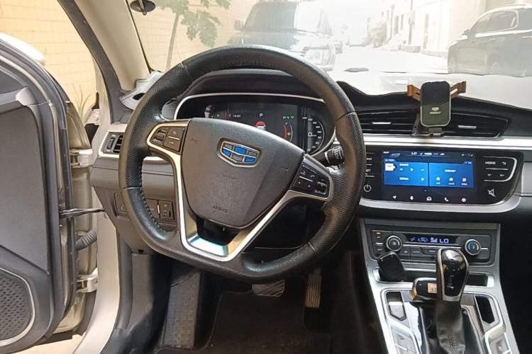 Used Geely Auto Emgrand 2018 1.5L CVT Upward Connect Edition Steering Wheel