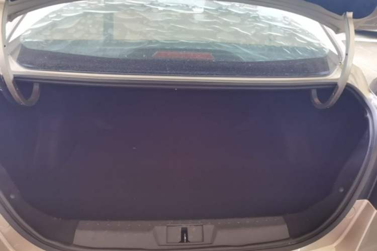 Used Geely Auto Emgrand 2018 1.5L CVT Upward Connect Edition Trunk