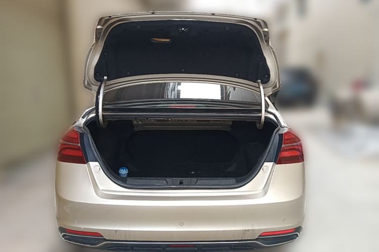 Used Geely Auto Emgrand 2018 1.5L CVT Upward Connect Edition Trunk