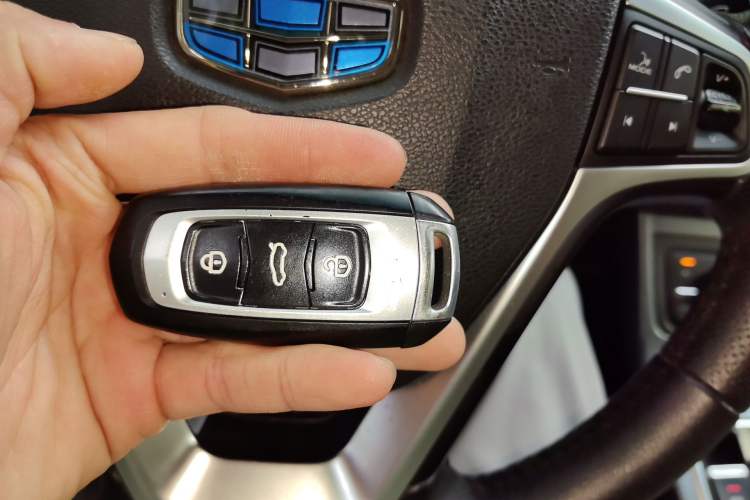 Used Geely Auto Emgrand 2018 1.5L CVT Upward Connect Edition Vehicle Key