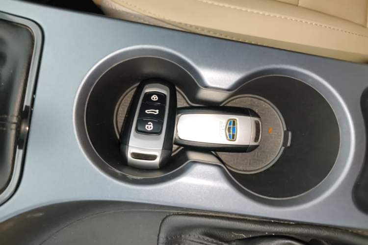 Used Geely Auto Emgrand 2018 1.5L Manual Luxury Model Vehicle Key