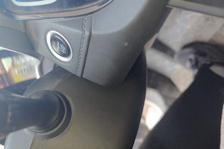 Used Geely Auto Emgrand 2018 1.5L CVT Upward Connect Edition Vehicle Key