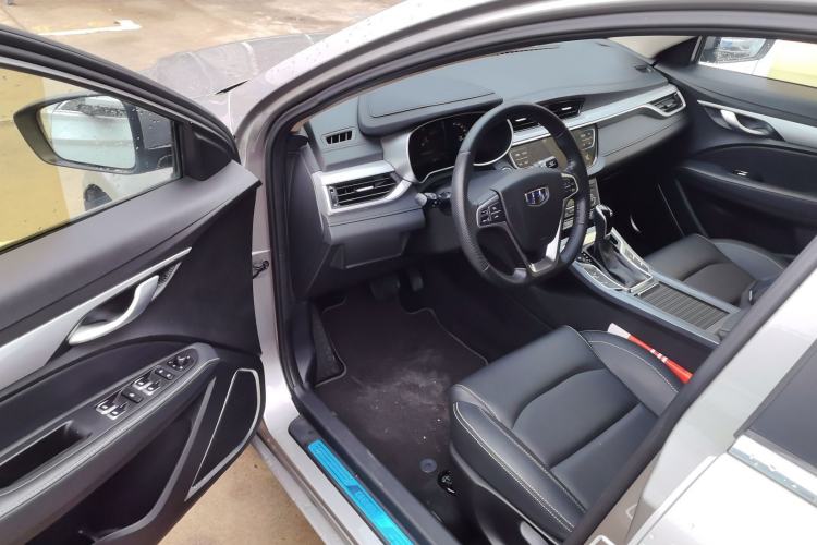 Used Geely Auto Emgrand 2018 1.5L CVT Upward Connect Edition Driver Seat