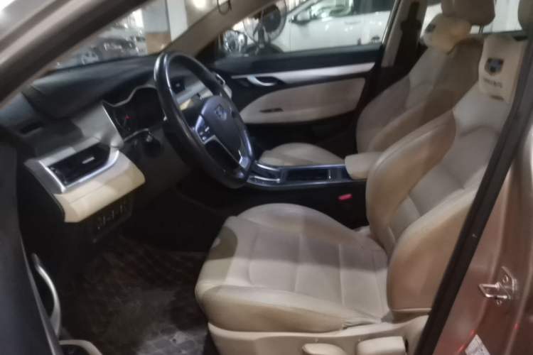 Used Geely Auto Emgrand 2018 1.5L CVT Luxury Model Driver Seat