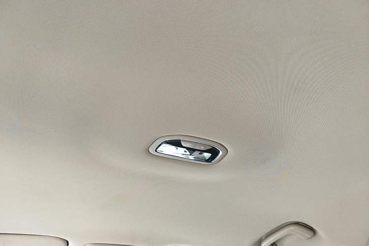 Used Geely Auto Emgrand 2018 1.5L CVT Luxury Model Headliner