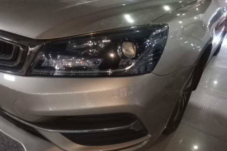 Used Geely Auto Emgrand 2018 1.5L CVT Luxury Model Left Front Headlight