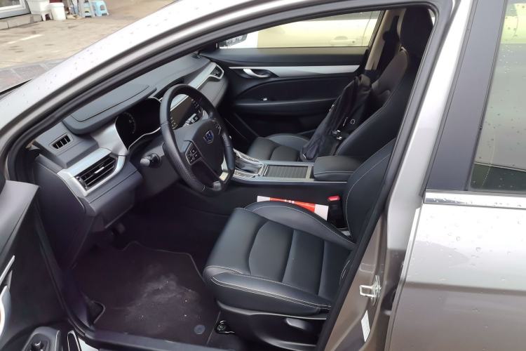 Used Geely Auto Emgrand 2018 1.5L CVT Upward Connect Edition Left Front Seat