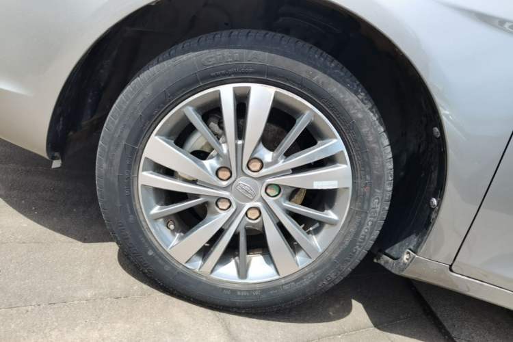 Used Geely Auto Emgrand 2018 1.5L CVT Upward Connect Edition Left Front Wheel Hub