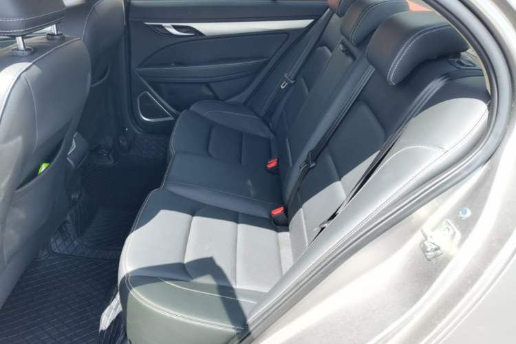 Used Geely Auto Emgrand 2018 1.5L CVT Upward Connect Edition Left Rear Seat