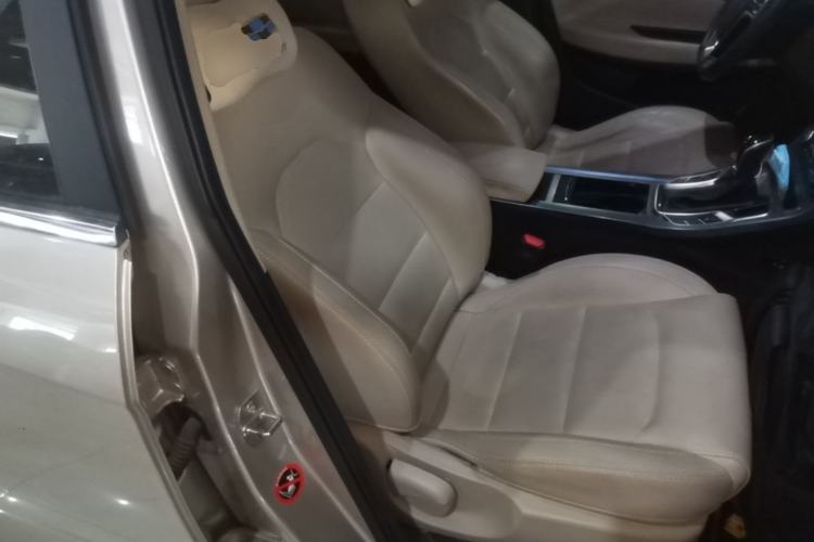 Used Geely Auto Emgrand 2018 1.5L CVT Luxury Model Right Front Seat