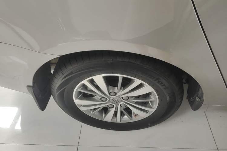 Used Geely Auto Emgrand 2018 1.5L Manual Luxury Model Right Rear Wheel Hub