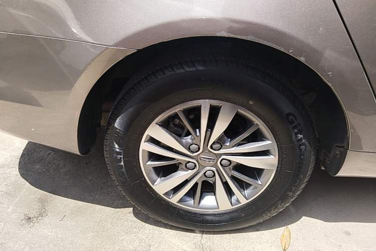 Used Geely Auto Emgrand 2018 1.5L CVT Luxury Model Right Rear Wheel Hub
