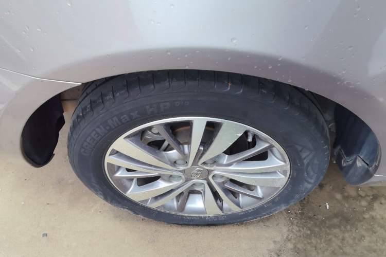 Used Geely Auto Emgrand 2018 1.5L CVT Upward Connect Edition Right Rear Wheel Hub