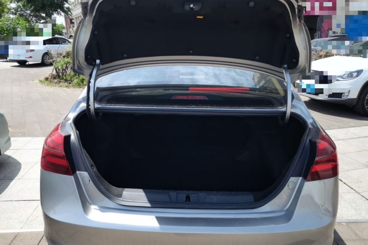 Used Geely Auto Emgrand 2018 1.5L CVT Upward Connect Edition Trunk