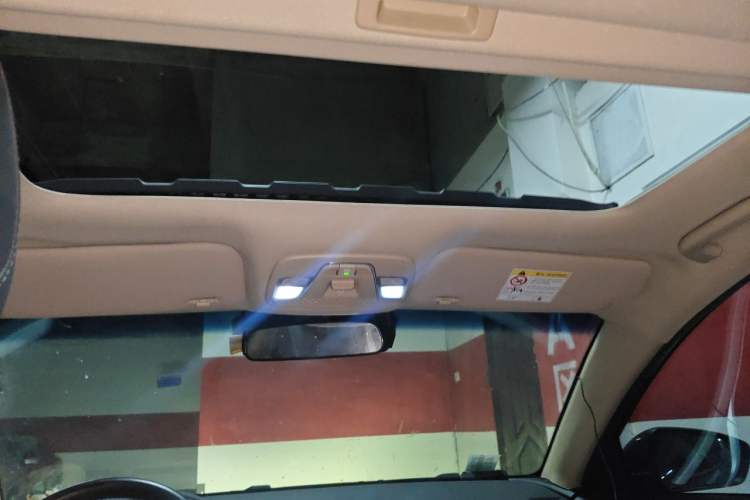 Used Geely Auto Emgrand 2018 1.5L CVT Upward Connect Edition Headliner